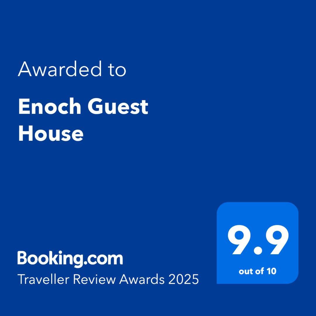 Enoch Guest House Манар Екстериор снимка